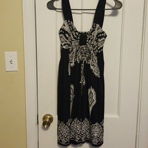 Black with White Details Summer Dress 🌞